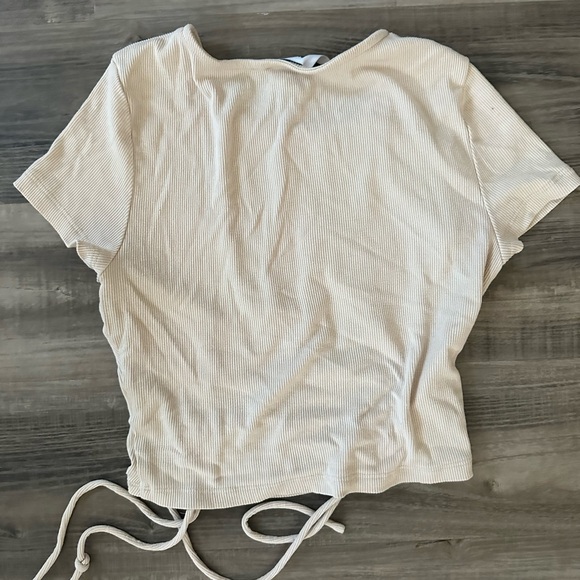 Crop top - Picture 2 of 2